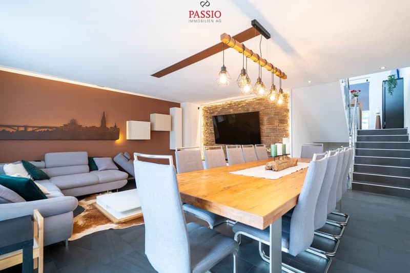 Modern 5-room row house with roof terrace and panoramic view (4)