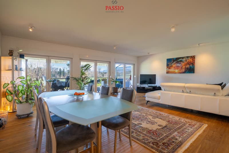 8.5-room multi-family house with 3 apartments in an unobstructable location (7)