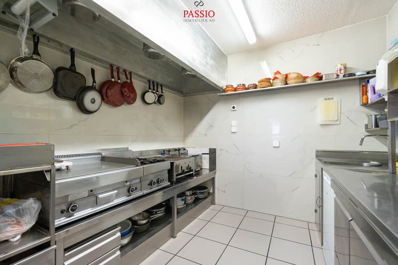 Zentrales 7-Zimmer Stadthaus mit Restaurant im Herzen von Olten (9)