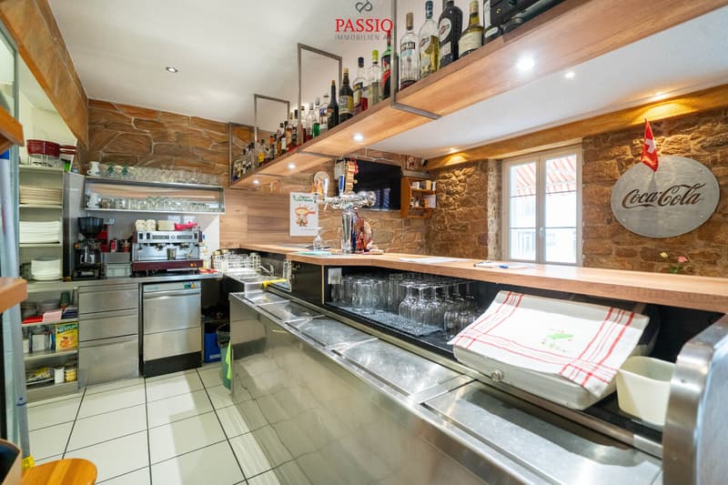 Central 7-room city house with restaurant in the heart of Olten (7)