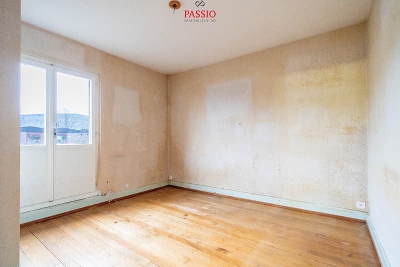 Habiter et travailler combinés - maison de 5,5 pièces avec espace commercial (13)