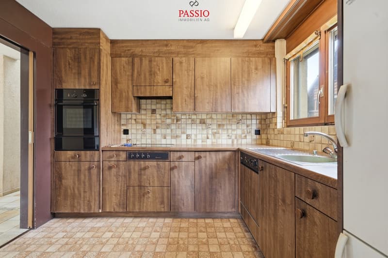 Spacious 6-room single-family house with garden & potential for separate apartment (9)