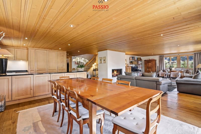 Exclusive 8.5-room chalet with potential for an annex and a dream garden (6)
