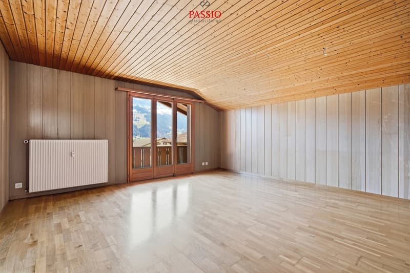 Spacious 5-room apartment with Alpine views and private garden (4)