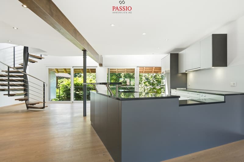 Exclusive living on 3 levels: Luxurious 7-room apartment in top location (1)