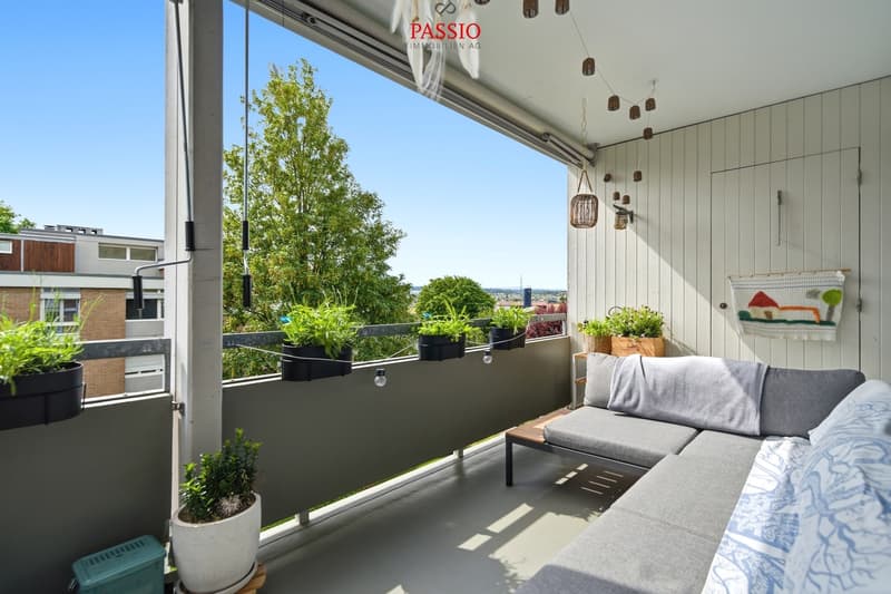 Bright feel-good oasis with balcony, evening sun, and plenty of space (10)