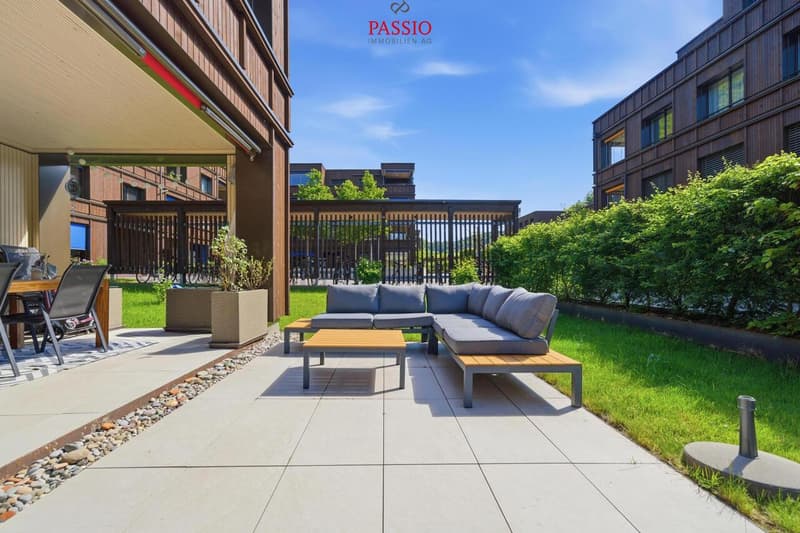 Living with Quality - Modern Garden Apartment in Sunny Location (2)