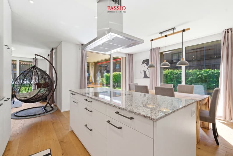 Living with Quality - Modern Garden Apartment in Sunny Location (8)
