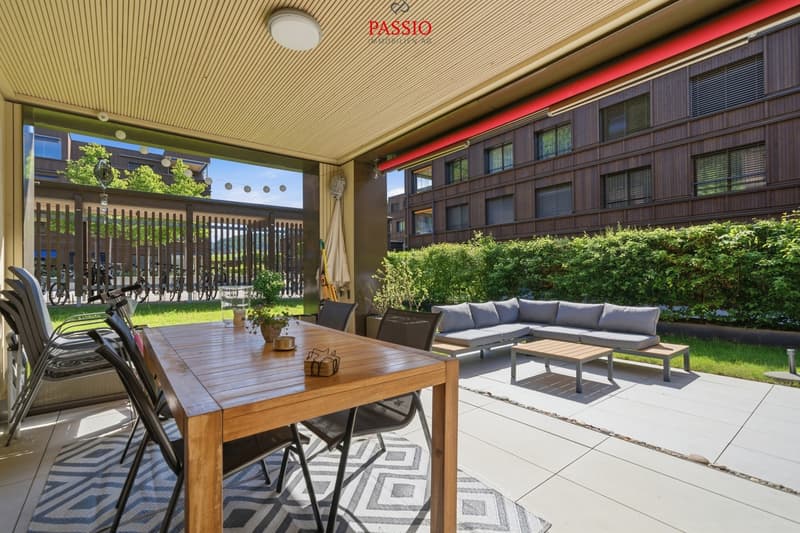 Living with Quality - Modern Garden Apartment in Sunny Location (1)