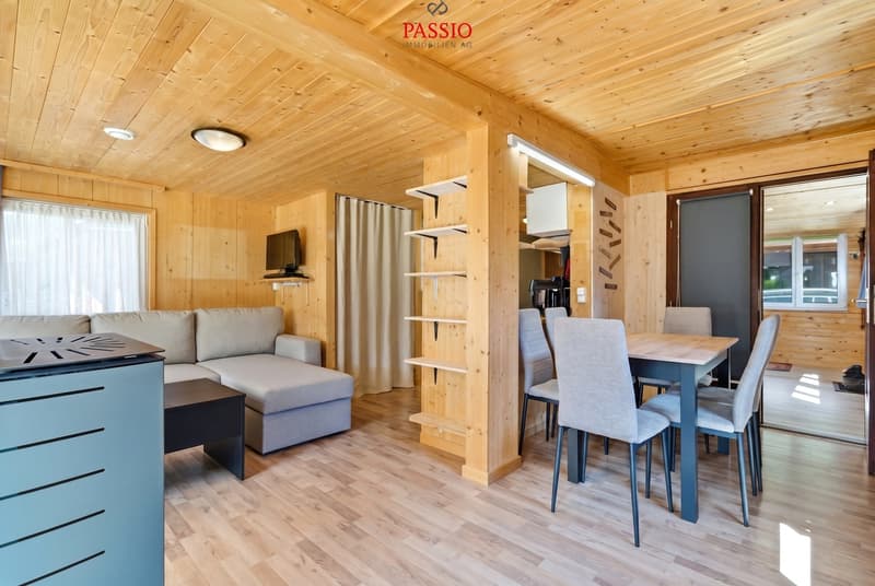 Mobile home in chalet style with spectacular 3-peak view (4)