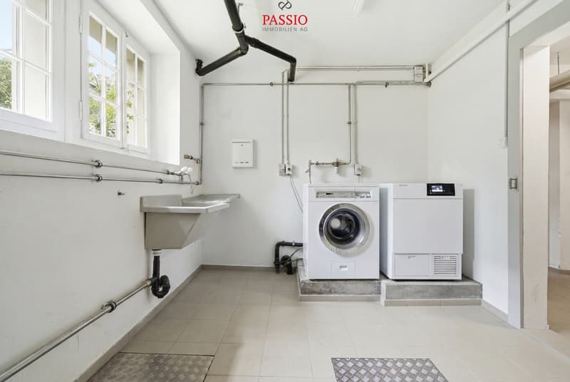 Charme dell'edificio vecchio incontra il comfort moderno a Berna (13)