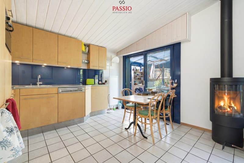 Holiday paradise with private land directly on Lake Neuchâtel (9)