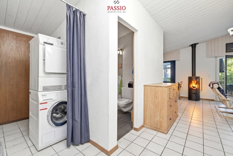 Holiday paradise with private land directly on Lake Neuchâtel (11)