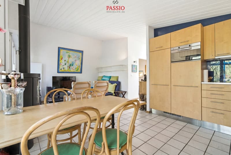Holiday paradise with private land directly on Lake Neuchâtel (8)