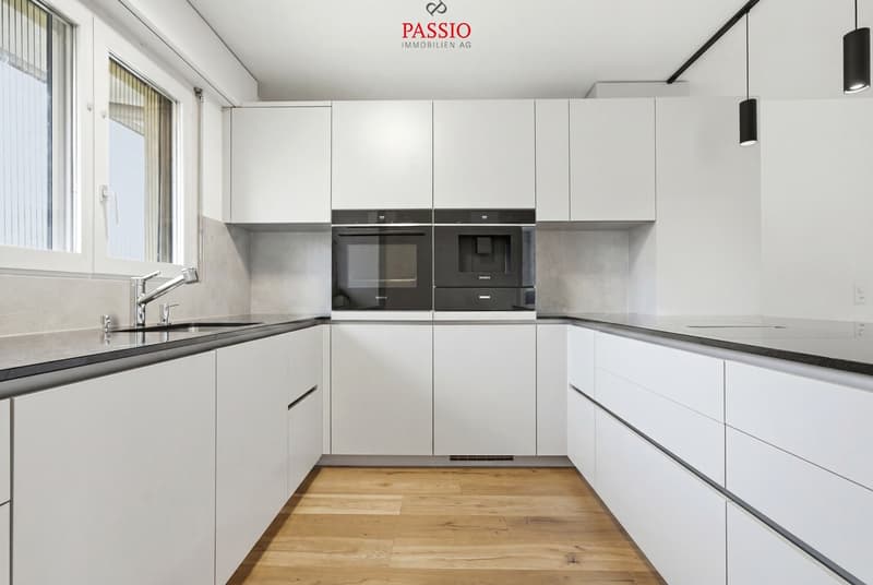 Newly renovated 4.5-room apartment with Alpine view and garden share (8)