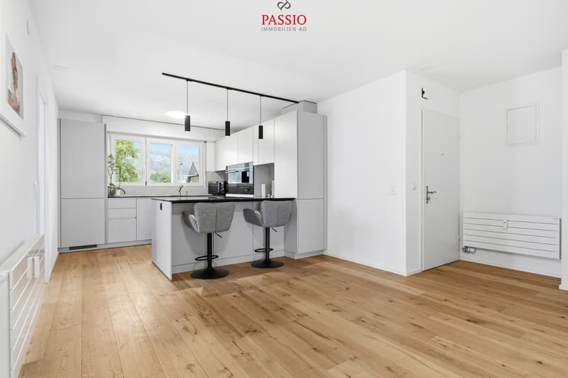 Newly renovated 4.5-room apartment with Alpine view and garden share (6)