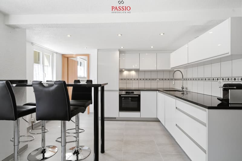Appartement meublé de 2,5 pièces avec parking dans un emplacement central et calme (3)