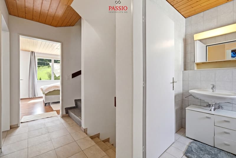 Maison mitoyenne de 6,5 pièces dans un quartier calme (12)