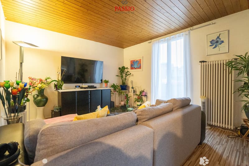 Vielseitiges Mehrfamilienhaus mit Potenzial in Biel/Bienne (3)