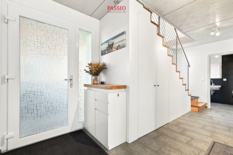 Modern 5.5-room single-family house with garden paradise (13)