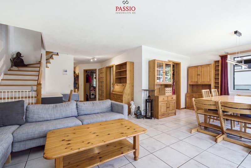 6.5-Zimmer-Doppeleinfamilienhaus mit viel Raum für die Familie (7)