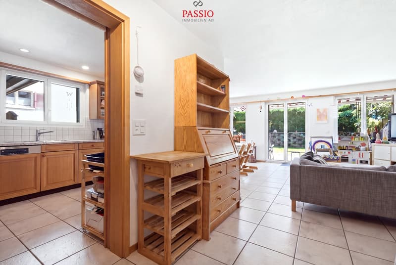 6.5-Zimmer-Doppeleinfamilienhaus mit viel Raum für die Familie (8)