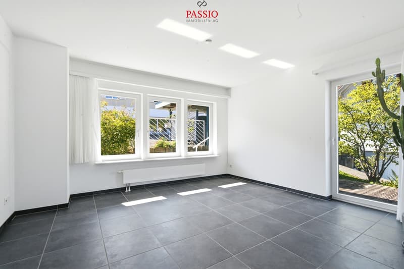 Modernes 6.5-Zimmer-Haus mit Minergie und Gartenparadies (8)