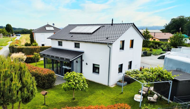 Villa familiare con giardino alberato! (2)