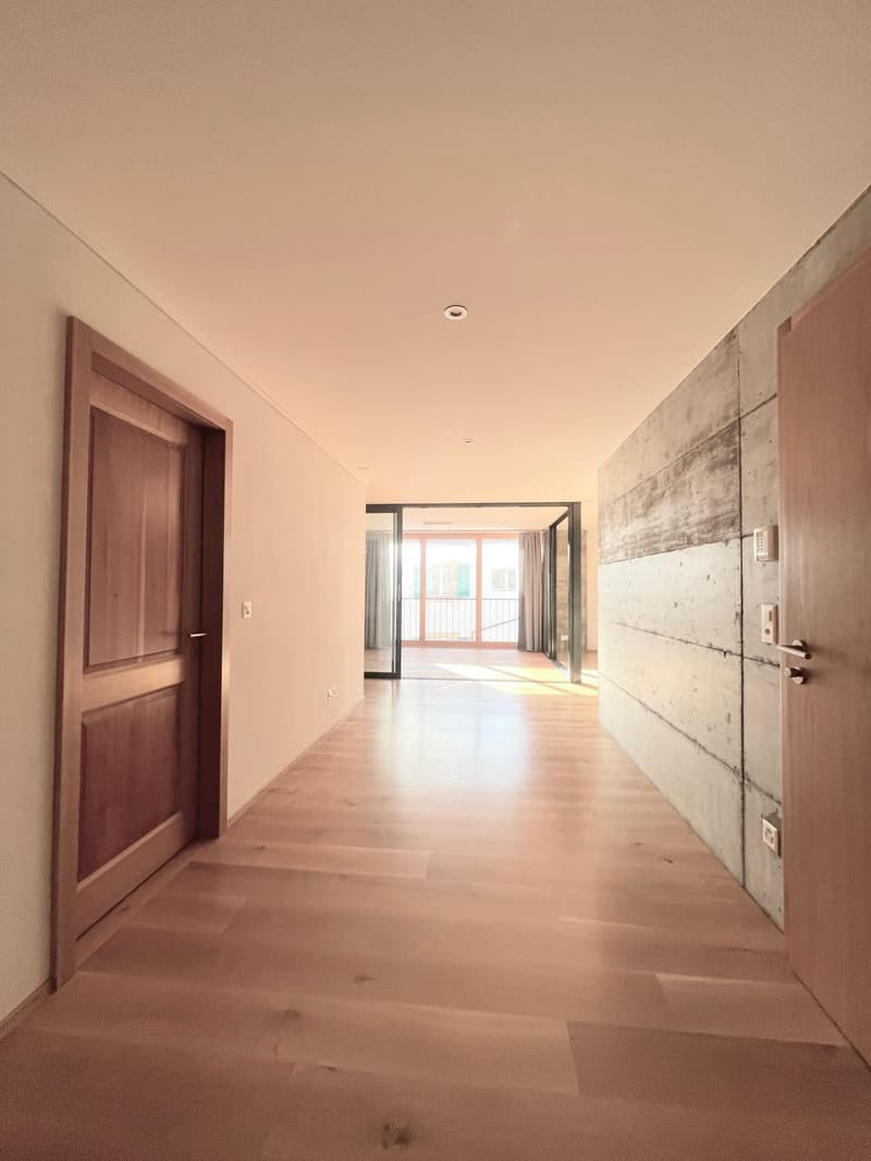 In affitto: 4,5 locali con loggia interna! (3)