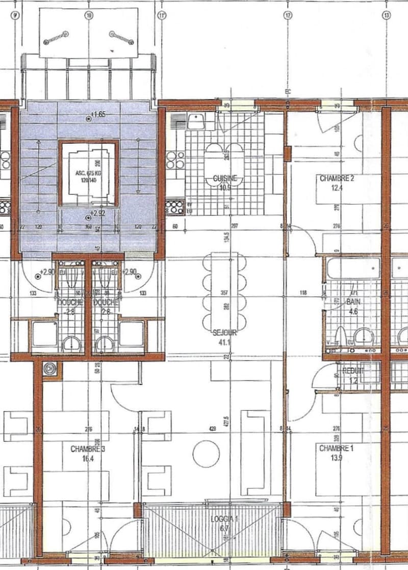 Schöne Gelegenheit - 4 ½ von 110m2 mit Parkplatz! (9)