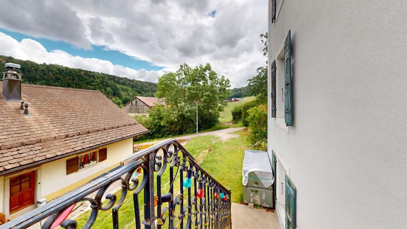 Haus mit großem Potenzial in Vaulion! (2)