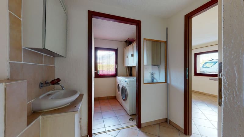 Spacious 3.5-room apartment with terrace (8)