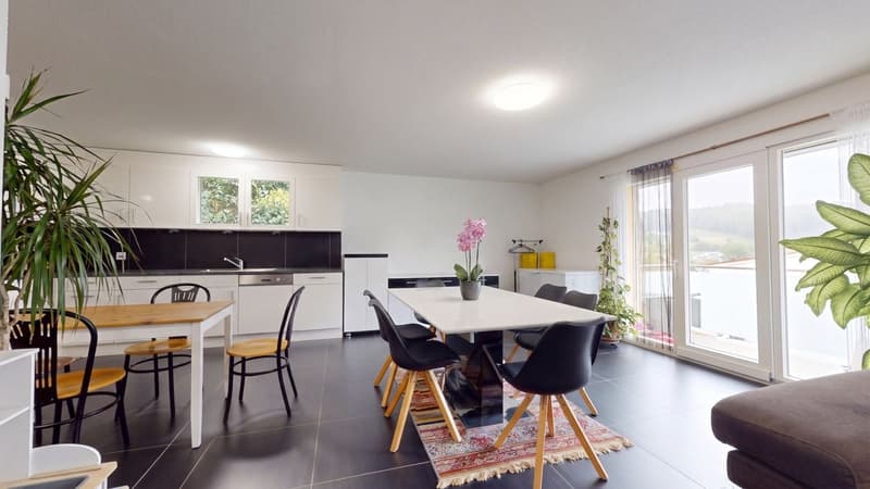 In affitto 4,5 locali con balcone! (2)