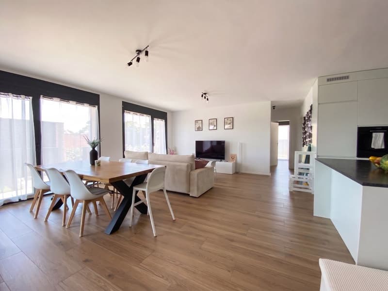 Sankt-Aubin 3,5 Zimmer mit Balkon! (1)