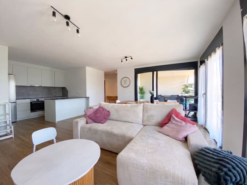 Sankt-Aubin 3,5 Zimmer mit Balkon! (3)