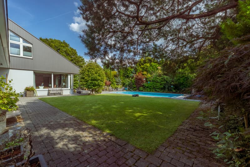 Villa magnifique et spacieuse avec grande piscine (2)