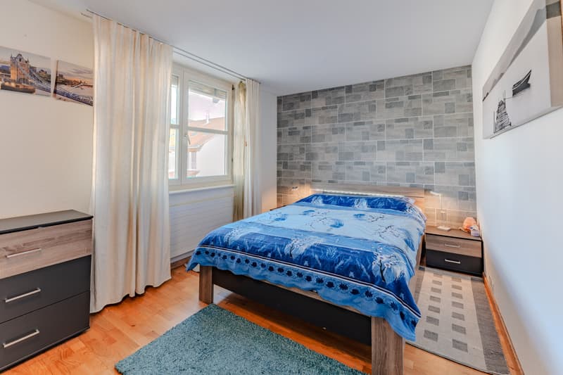 Maison de coin charmante dans un quartier résidentiel calme (12)