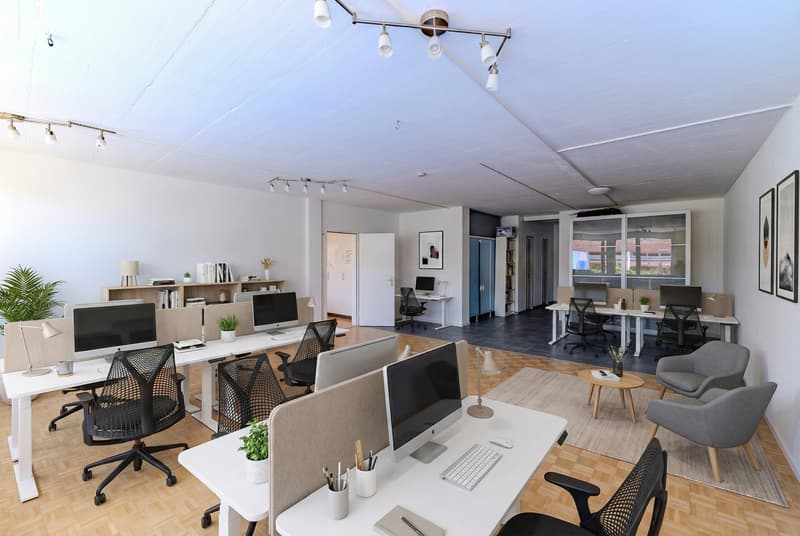 Versatile commercial space in an ideal location (3)