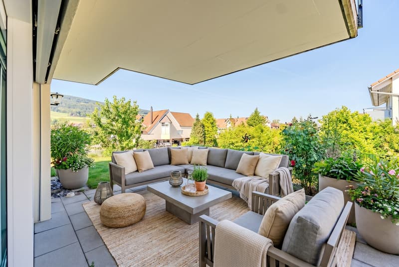 Modern and spacious single-family house in a quiet residential area (6)