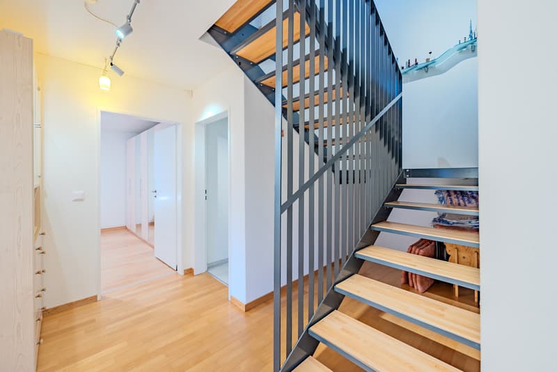 Traumhafte 5.5-Zimmer-Maisonettewohnung mit voll ausgebautem Hobbyraum (10)