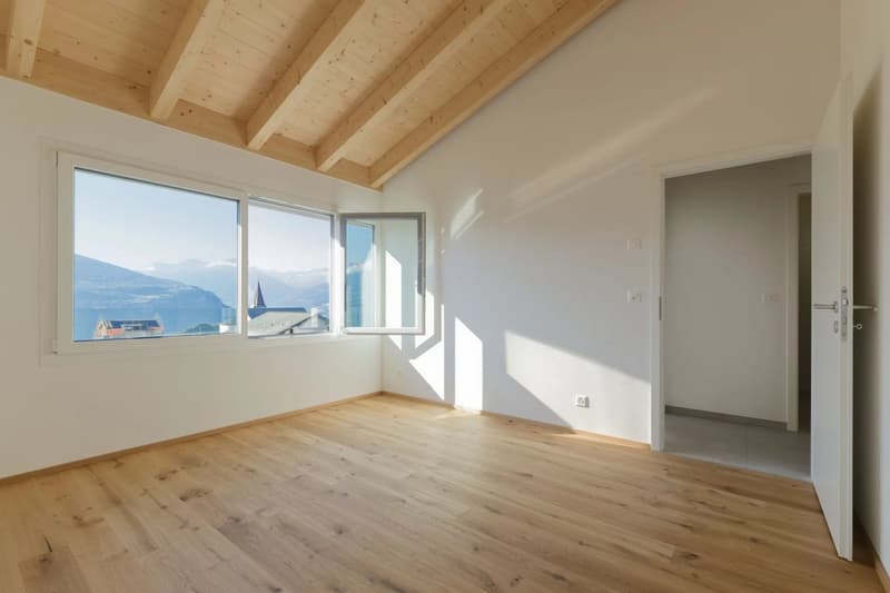 Beautiful semi-detached villa in a residential area (12)