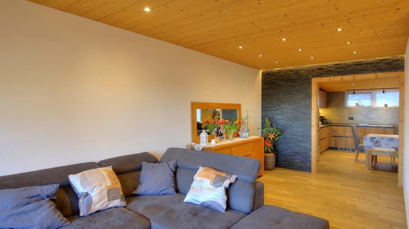 Semi-detached house with 4.5 rooms in Choëx (5)