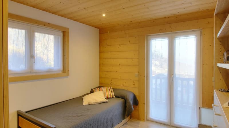 Semi-detached house with 4.5 rooms in Choëx (6)
