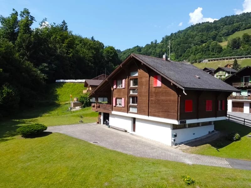 Chalet with 8.5 rooms in Val-d'illiez (1)