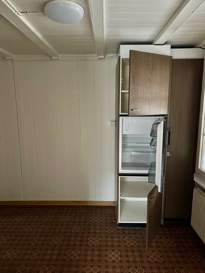 Appartement de charme et confortable dans un immeuble ancien, situé dans un endroit calme et ensoleillé, limité jusqu'au printemps 2027 (9)