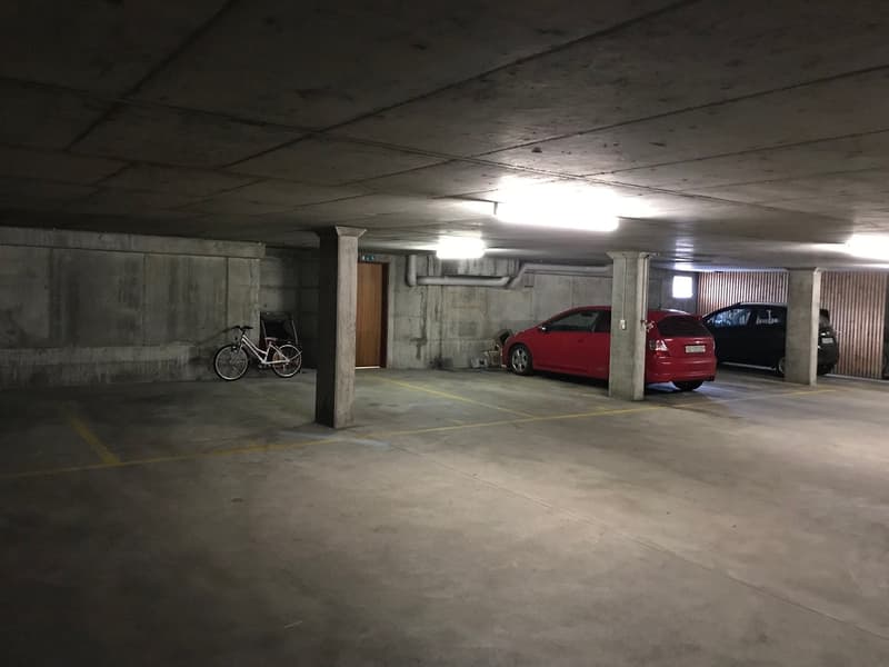 Einstellhallenplatz in zentraler Lage in Oensingen (1)
