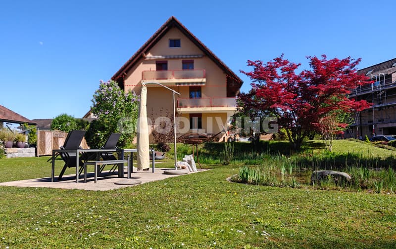 Maisonette im Grünen mit Galerie / Duplex avec galerie en environnement verdoyant (1)