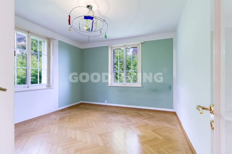 Character property on Zürichberg with development potential (10)