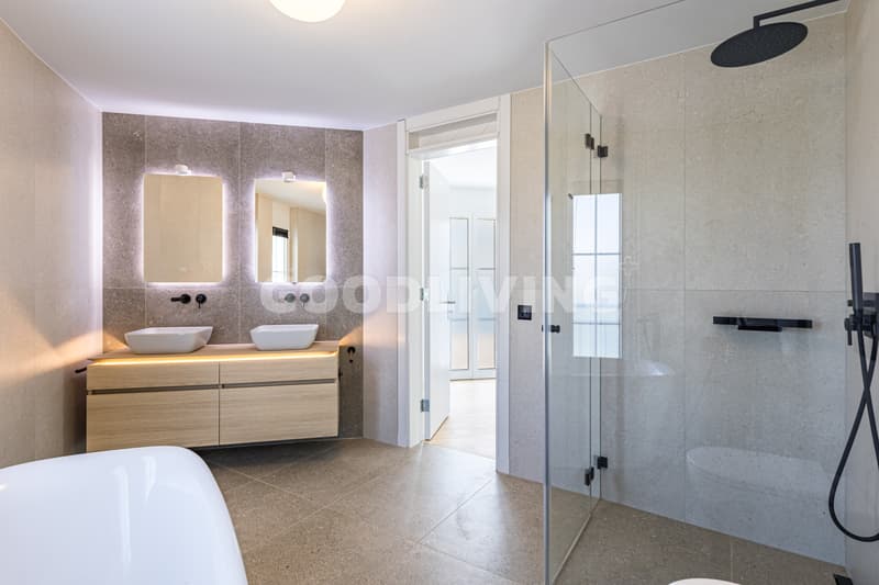 Living with space and style (6)