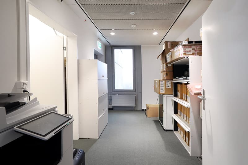 Panoramic office on the top floor with shared use of the terrace (13)